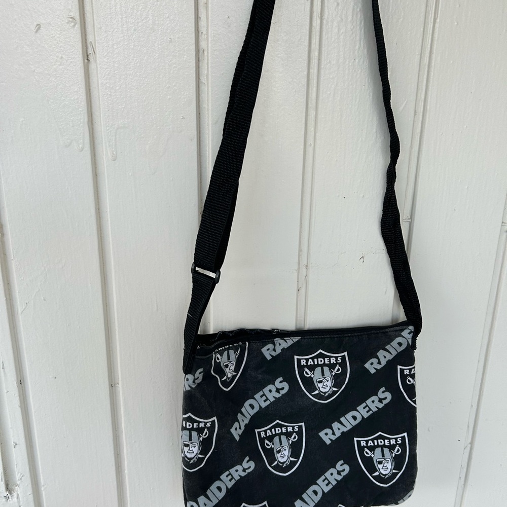 Raiders Black Crossbody Bag—great shape!!